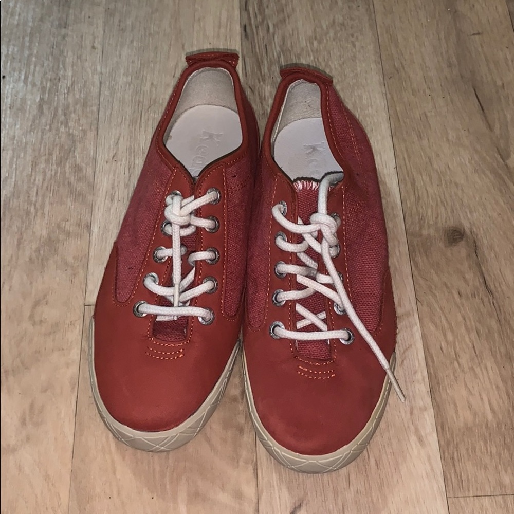 Red Keds
